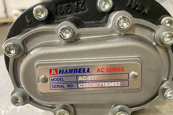 7.5kw 10HP Screw Compressor Head Hanbell Screw Air End AC-077