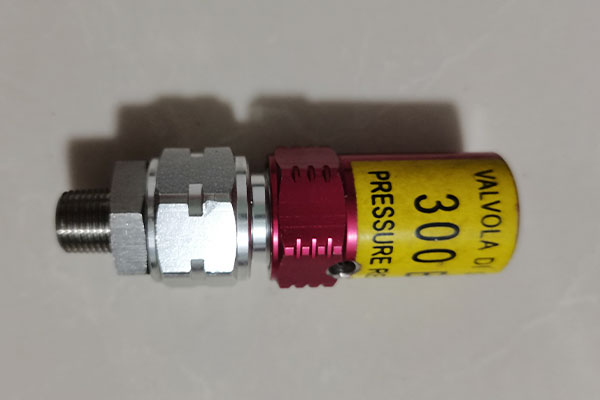 300 bar high pressure breathing compressor safety valve