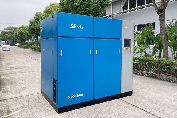 What is a dry oil-free screw air compressor?