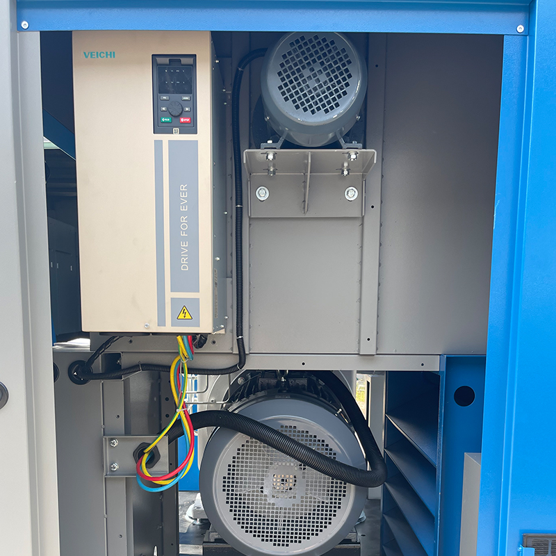 Three maintenance cycles of screw air compressors